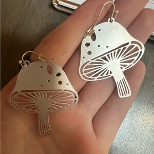 MUSHROOM EARRINGS